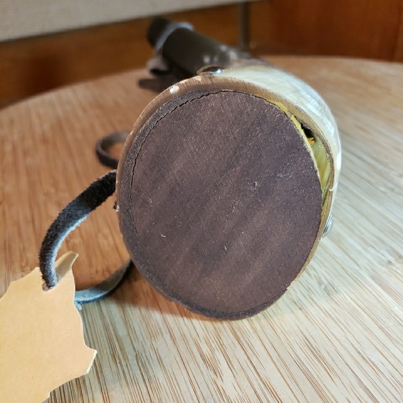 Vtg THE CHEROKEES 3 Pc 11" Powder Horn & Measurer w/Leather Strap & Wood Plug - Picture 9 of 16